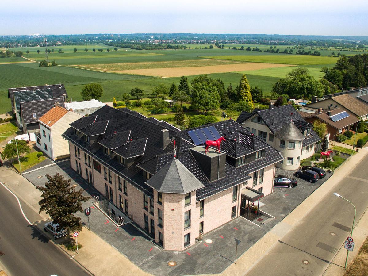 Hotel Rotes Einhorn **** Düren - Eifel Exteriör bild